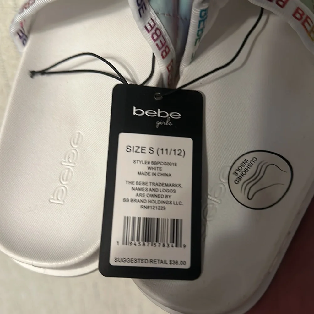 BEBE GIRLS QUILTED TIE DYE SLIDES/SANDALS: WHITE: NWT: SZ S (11/12)